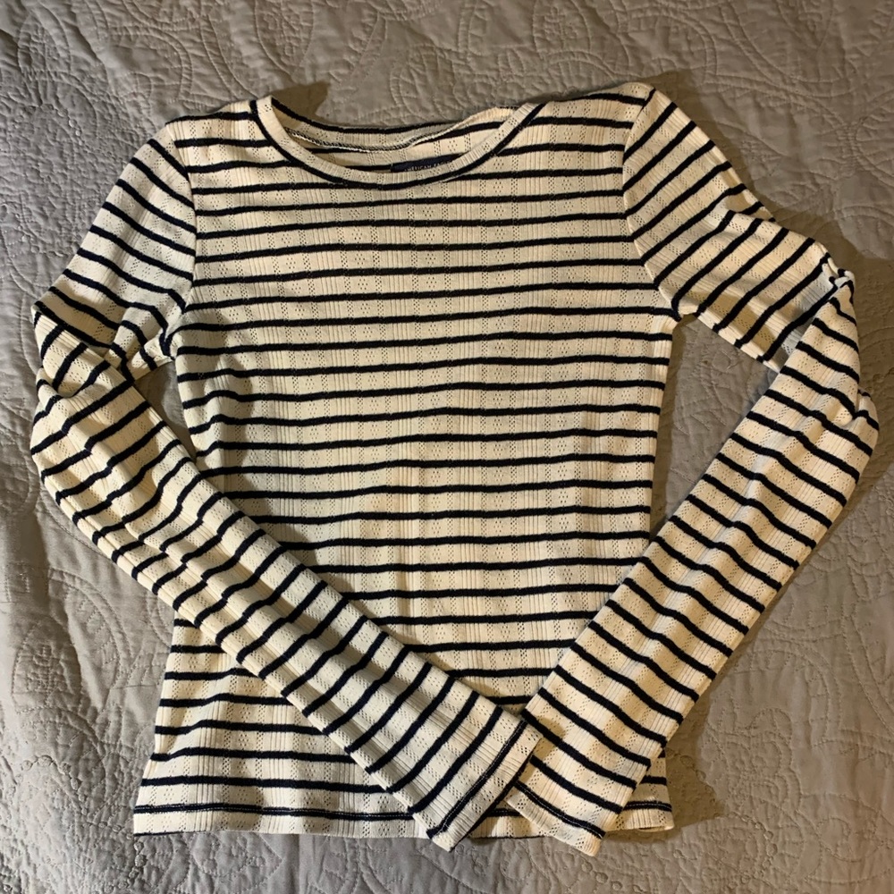 Striped fitted long sleeve AEO tshirt